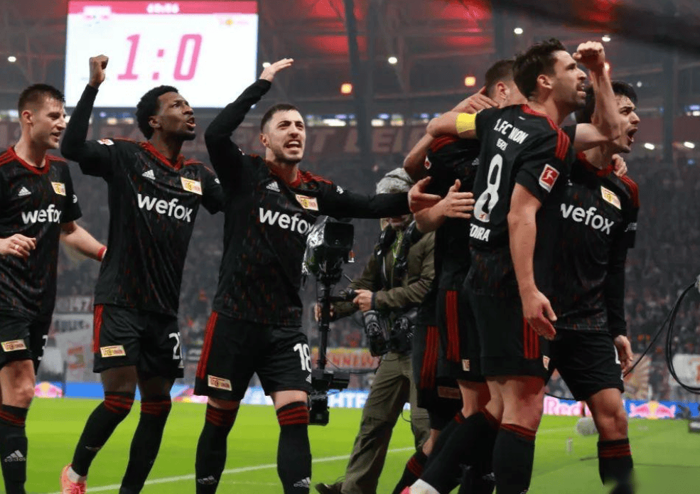 全明星赛国际比赛日再迎强敌;门兴格拉德巴赫更衣室发声;主帅态度:压力陡增;身体对抗强度拉满的简单介绍 全明星赛国际比赛日再迎强敌;门兴格拉德巴赫更衣室发声;主帅态度:压力陡增;身体对抗强度拉满的简单介绍